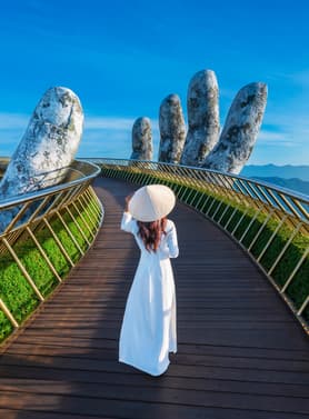 21357 ทัวร์เวียดนาม วัน 2 คืน PV-ENJOY-EK บานาฮิวล์  สะพานมือ สวนสนุก FANTASY PARK หมู่บ้านแกะสลักหินอ่อน 3 บิน Emirates Airline