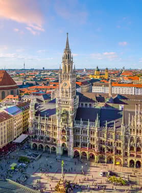 21853 ทัวร์ยุโรป วัน 5 คืน UIEU020 จัตุรัสโรเมอร์ จัตุรัสกรองปลาซ จัตุรัสมาร์ก ปราสาทท่านเคานท์ 8 บิน Emirates Airline