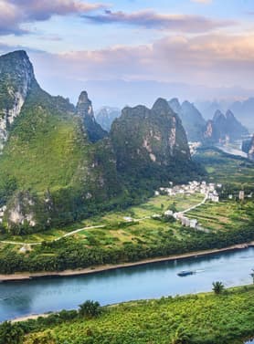 22392 ทัวร์จีน วัน 4 คืน 2UNNG-GX003 เจดีย์เงินเจดีย์ทอง เขาหรูยี่ ล่องแม่น้ำลี่เจียง 5 บิน GX Airlines