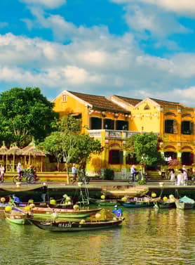 22968 ทัวร์เวียดนาม วัน 3 คืน PV-CHILL-VN หมู่บ้านแกะสลักหินอ่อน ล่องเรือกระด้ง เมืองโบราณโฮยอัน 4 บิน Vietnam Airlines