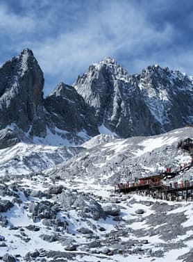 22992 ทัวร์จีน วัน 3 คืน GO1CNXKMG-DR009 เมืองโบราณต้าหลี่ วัดเจ้าแม่กวนอิม เมืองโบราณลี่เจี่ยง หุบเขาน้ำเงิน 4 บิน Ruili Airlines