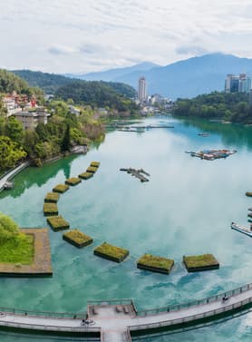 23082 ทัวร์ไต้หวัน วัน 2 คืน VZ-TPE02 ล่องเรือทะเลสาบสุริยันจันทรา หมู่บ้านชาวประมงเจิ้งปิน หมู่บ้านโบราณจิ่วเฟิน 4 บิน ไทยเวียตเจ็ท