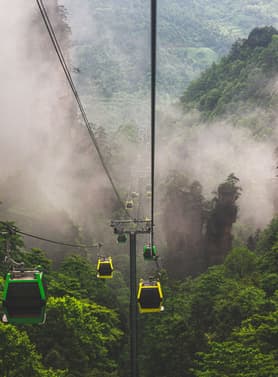 23110 ทัวร์จีน วัน 4 คืน ZGYIH-26059H หมู่บ้านวัฒนธรรมซานเสีย ล่องเรือชมทัศนียภาพช่องเขาซานเสีย ชมการแสดงทางวัฒนธรรมชนเผ่าถู่เจีย 5 บิน Air Changan