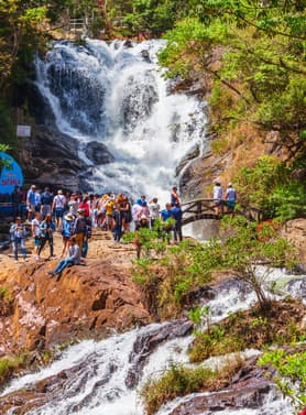 23325 ทัวร์เวียดนาม วัน 3 คืน ZGSGN-2601VN ทะเลสาบซวนเฮือง เกาะวินเพิร์ลแลนด์ สวนสนุกวินวันเดอร์ 4 บิน Vietnam Airlines