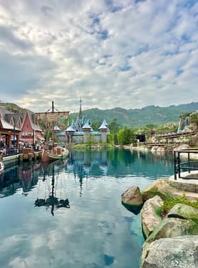 23416 ทัวร์ฮ่องกง วัน 3 คืน 2UHKG-TG006 สวนสนุกฮ่องกงดิสนีย์แลนด์ กระเช้านองปิง วัดแชกงหมิว 4 บิน การบินไทย