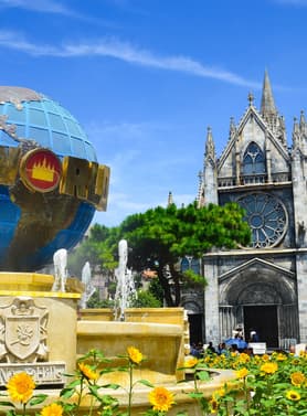 23911 ทัวร์เวียดนาม วัน 2 คืน ZGDAD-2604EK สวนดอกไม้แห่งความรัก เมืองโบราฮอยอัน พักบานาฮิลล์หนึง 3 บิน Emirates Airline