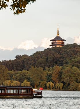 24208 ทัวร์undefined วัน 5 คืน SPHZ-CN26  หมู่บ้านโบราณฝอถัง ล่องเรือทะเลสาบซิงซานหู ภูเขาหลิงซาน 6 บิน Thai Lion Air