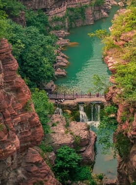 25958 ทัวร์จีน วัน 5 คืน อุทยานสวรรค์หยุนไถซาน สุสานทหารดินเผา ถ้ำหินหลงเหมิน 6 บิน Shenzhen Airlines