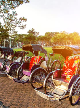 26008 ทัวร์เวียดนาม วัน 3 คืน ล่องเรือแม่น้ำหอม นั่งกระเช้าไปบานาฮิลล์ นั่งสามล้อชมเมืองเว้ 4 บิน การบินไทย