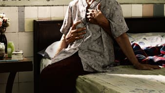 พาแม่ไปเที่ยวรอบโลกไม่ใช่เรื่องยาก !!!!! หนุ่มตัดต่อภาพแม่เที่ยวรอบโลก