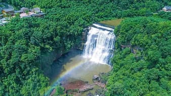 น้ำตกชื่อสุ่ย [ Chishui Grand Waterfall ]