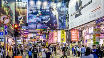 สายราตรีห้ามพลาดกับรีวิวฮ่องกง nightlife