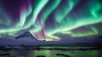 แสงเหนือ คืออะไร ? ทำไมใครๆ ต้องไปดู 