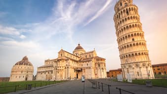 ไปสักครั้งแล้วจะติดใจ! รวม 10 แลนด์มาร์ก “เที่ยวยุโรป” 