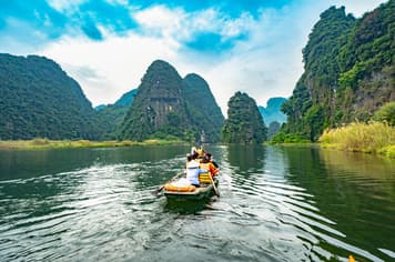 19785 ทัวร์เวียดนาม วัน 3 คืน  4 บิน Vietnam Airlines