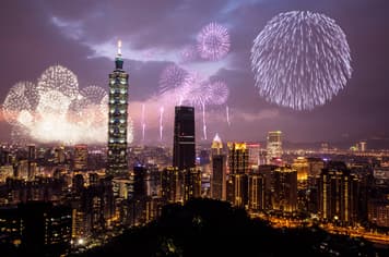 20164 ทัวร์ไต้หวัน วัน 4 คืน วัดเหวินหวู่ ทะเลสาบสุริยันจันทรา 5 บิน Starlux Airlines