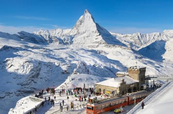 21074 ทัวร์ยุโรป วัน 5 คืน ZGMXP-2602SQ ยอดเขาแมทเทอร์ฮอร์น เจเนวา ดิจอง ปารีส 8 บิน Singapore Airlines