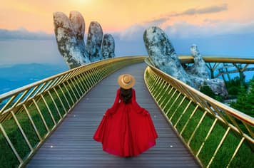 21302 ทัวร์เวียดนาม วัน 3 คืน สะพานแห่งความรัก รูปปั้นปลามังกร สะพานมังกรไฟ หมู่บ้านแกะสลักหินอ่อน 4 บิน VietJet Air