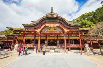 21533 ทัวร์ญี่ปุ่น วัน 4 คืน PJPFUK73-VZ ศาลเจ้าดาไซฟุ ลาลาพอทกันดั๊ม หมู่บ้านยูฟุอิน ช้อปปิ้งย่านเทนจิน 6 บิน VietJet Air