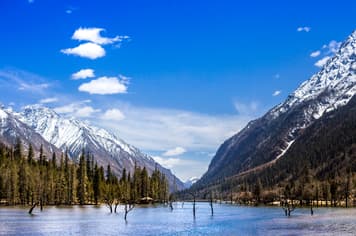 21624 ทัวร์จีน วัน 4 คืน TFU52 เมืองโบราณกวนเซี่ยน สะพานโบราณหนานเฉียว ภูเขาสี่ดรุณี ถนนคนเดินไท่กู๋หลี่ 5 บิน VietJet Air