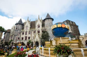 22062 ทัวร์เวียดนาม วัน 3 คืน ZGDAD-2601EK บานาฮิลส์ หมู่บ้านกั๊มทาน สะพานมังกร สะพานแห่งความรัก 4 บิน Emirates Airline