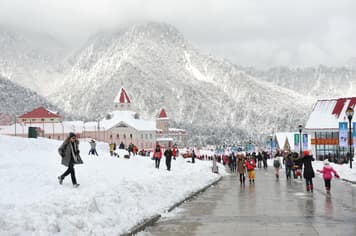 22343 ทัวร์จีน วัน 2 คืน TFU56 ภูเขาหิมะซีหลิง จตุรัสหย่างเทียนวู่ แพนด้ายักษ์ปีนตึก IFS ถนนคนเดินชุนซีลู่ 4 บิน Sichuan Airlines