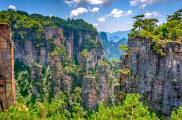 22914 ทัวร์จีน วัน 4 คืน DYGFD0126 ตึกมหัศจรรย์ 72 อุทยานซือจื่อกวน ภูเขาไร่ชาอู่เจียไถ เมืองโบราณเซียนเอิน 5 บิน Thai AirAsia