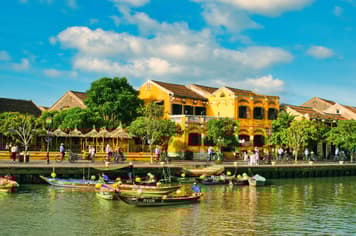 22968 ทัวร์เวียดนาม วัน 3 คืน PV-CHILL-VN หมู่บ้านแกะสลักหินอ่อน ล่องเรือกระด้ง เมืองโบราณโฮยอัน 4 บิน Vietnam Airlines