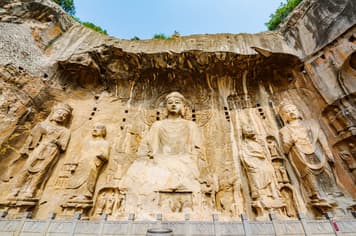 23017 ทัวร์จีน วัน 4 คืน LYAUQ0126 วัดเส้าหลิน อุทยานป่าเจดีย์ สวนชิงหมิงซ่างเหอ จัตุรัสหอกลองเมืองไคเฟิง 5 บิน Urumqi Air