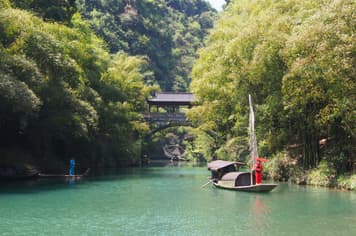 23147 ทัวร์จีน วัน 5 คืน ZGYIH-26049H หมู่บ้านวัฒนธรรมซานเสีย ถ้ำเทิงหลง อุทยานเขาผิงซาน 6 บิน Air Changan