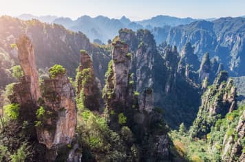 23169 ทัวร์จีน วัน 5 คืน 2UCSX-MF001 ถนนคนเดินหวงซิงลู่ เขาอวตาร ถนนคนเดินสือป้าน สะพานสายรุ้ง 6 บิน XIAMENAIR