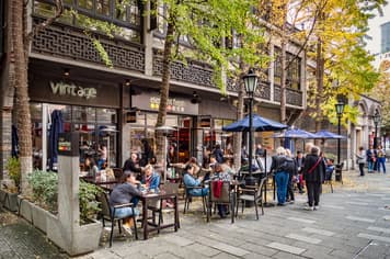 23228 ทัวร์จีน วัน 4 คืน 2UHGH-JD001 สวนสนุกเซี่ยงไฮ้ดิสนีย์แลนด์ เมืองโบราณหนานชุน ซินเทียนตี้ หาดไว่ทาน 5 บิน เป่ยจิงแคปปิตัลแอร์ไลน์