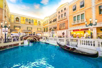 23330 ทัวร์ฮ่องกง วัน 2 คืน CHXH6 วิหารเซนต์ปอล วัดเจ้าแม่กวนอิม เดอะเวเนเชี่ยน เดอะปาริเซี่ยน 4 บิน Hong Kong Airlines