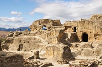 23445 ทัวร์จอร์เจีย วัน 6 คืน BUS16 รูปป้ันอาลีและนีโน่ น้ำพุแห่งโคลชิส เมืองกอรี วิหารสเวติสโคเวลี 8 บิน Turkish Airlines