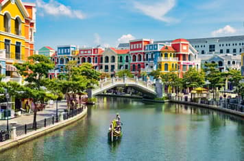 23597 ทัวร์เวียดนาม วัน 2 คืน VPQC32VZ-17 VinWonders แกรนด์เวิลด์ วัดโฮก๊วก สะพานจูบ 3 บิน ไทยเวียตเจ็ท