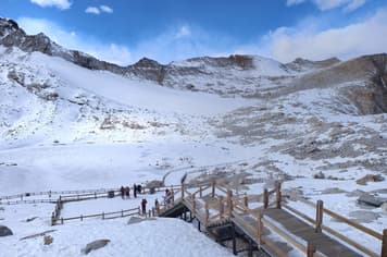 23705 ทัวร์จีน วัน 5 คืน WDTFU006 อุทยานภูเขาสี่ดรุณี  อุทยานปี้เผิงโกว  ถนนคนเดินชุนซีลู่ 6 บิน Vietnam Airlines