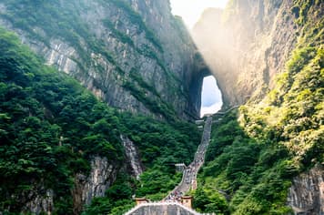 23759 ทัวร์จีน วัน 4 คืน BT-DYG23_FD เมืองฟูหรงเจิ้น ภูเขาเจ็ดดาว ตึกมหัศจรรย์ 72 ชั้น 5 บิน Thai AirAsia