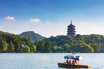 23883 ทัวร์จีน วัน 4 คืน BT-HGH13_GJ หาดไว่ทาน ถนนคนเดินหูปิน ดิสนีย์แลนด์เต็มวั 5 บิน Loong air