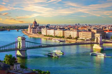 23897 ทัวร์ยุโรป วัน 7 คืน GO3MUC-TG020 ล่องเรือดูนูบ ดาเปสต์ ชมเมืองมิวนิค สถาปัตยกรรมคลาสสิกเมือง คาร์โลวี วารี 10 บิน การบินไทย