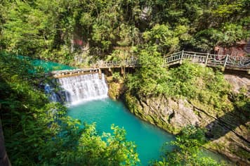 24006 ทัวร์จีน วัน 3 คืน SHCZCKG4 หุบเขาสิงโต เมืองโบราณนวี่เอ๋อร์เฉิง แกรนด์แคนยอนผิงซาน 5 บิน China Southern Airlines