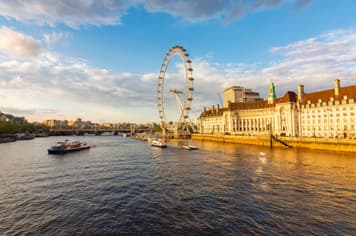 24044 ทัวร์อังกฤษ วัน 4 คืน BEK158 บริติชมิวเซียม ชม CHANGING OF THE GRAND ชิงช้าสวรรค์ลอนดอนอาย 7 บิน Emirates Airline