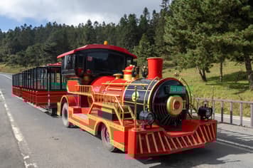 24209 ทัวร์จีน วัน 4 คืน CKGHU0526 หงหยาต้น ถนนเจี่ยฟางเป่ย รถไฟทะลุตึก 5 บิน ไห่หนานแอร์ไลน์ 