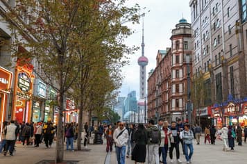 24333 ทัวร์จีน วัน 5 คืน GO1CNXPVG-MU015 หอไข่มุก ส่องเรือทะเลสาบซีหู ตลาดเฉินหวังเหมี่ยว 6 บิน China Eastern Airlines