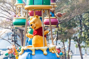 24350 ทัวร์ฮ่องกง วัน 3 คืน DF88-PREMIUM5 รีพลัสเบย์ นั่งรถพีคแทรม พระใหญ่นอนปิง ดิสนีย์แลนด์เต็มวัน 4 บิน Cathay Pacific Airways