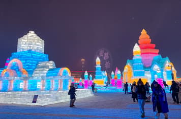 24704 ทัวร์จีน วัน 5 คืน SPHZ-HRB02 หมู่บ้านหิมะ ถนนคนเดินแส่ยุ่นเจีย Harbin Ice and snow world 7 บิน ไทยแอร์เอเชียเอกซ์