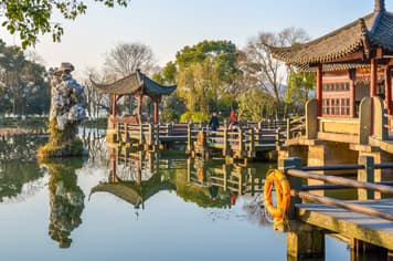 24948 ทัวร์จีน วัน 4 คืน ล่องเรือทะเลสาบซีหู ตลาดร้อยปีเฉิงหวังเมี่ยว อิสระเที่ยวหนึ่งวัน 6 บิน ไทยเวียตเจ็ท
