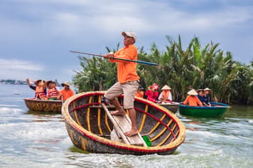25517 ทัวร์เวียดนาม วัน 2 คืน หมู่บ้านกั๊มทานล่องเรือกระด้ง วัดลินห์อึ๋ง เที่ยวบานาฮิลล์ 3 บิน ไทยเวียตเจ็ท