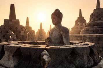 25764 ทัวร์อินโดนีเซีย วัน 4 คืน มหาเจดีย์บุโรพุทโธ สวนพระวิษณุ ภูเขาไฟบาตูร์ ชมการแสดงระบำเกอจัก 5 บิน Thai Lion Air