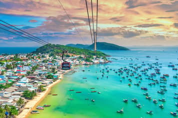 25839 ทัวร์เวียดนาม วัน 2 คืน สวนสนุกวินวันเดอร์ อควาเรียมรูปเต่า สะพานจูบ ซันเซ็ตทาวน์ 3 บิน Sun phu quoc airways