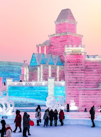 ซุปตาร์...Let it go สโนว์ฮาร์บิน 6 วัน 5 คืน,DEC 2025 - FEB 2026,บินเช้า กลับเย็น (ทัวร์ไม่ลงร้าน),พักในหมู่บ้านหิมะดั้งเดิม 1 คืน